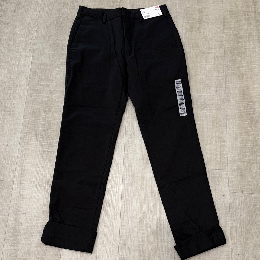 NWT Uniqlo Slim Fit Chino Pants Black 28x34 Flat Front Stretch Cotton